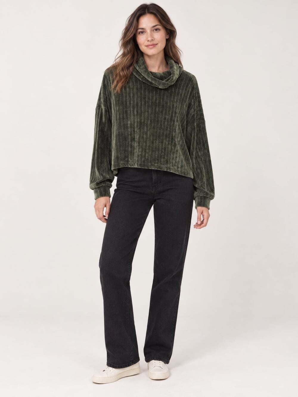 Altar’d State Green Chenille Velvet Cropped Cowl Neck Sweater Women’s Large